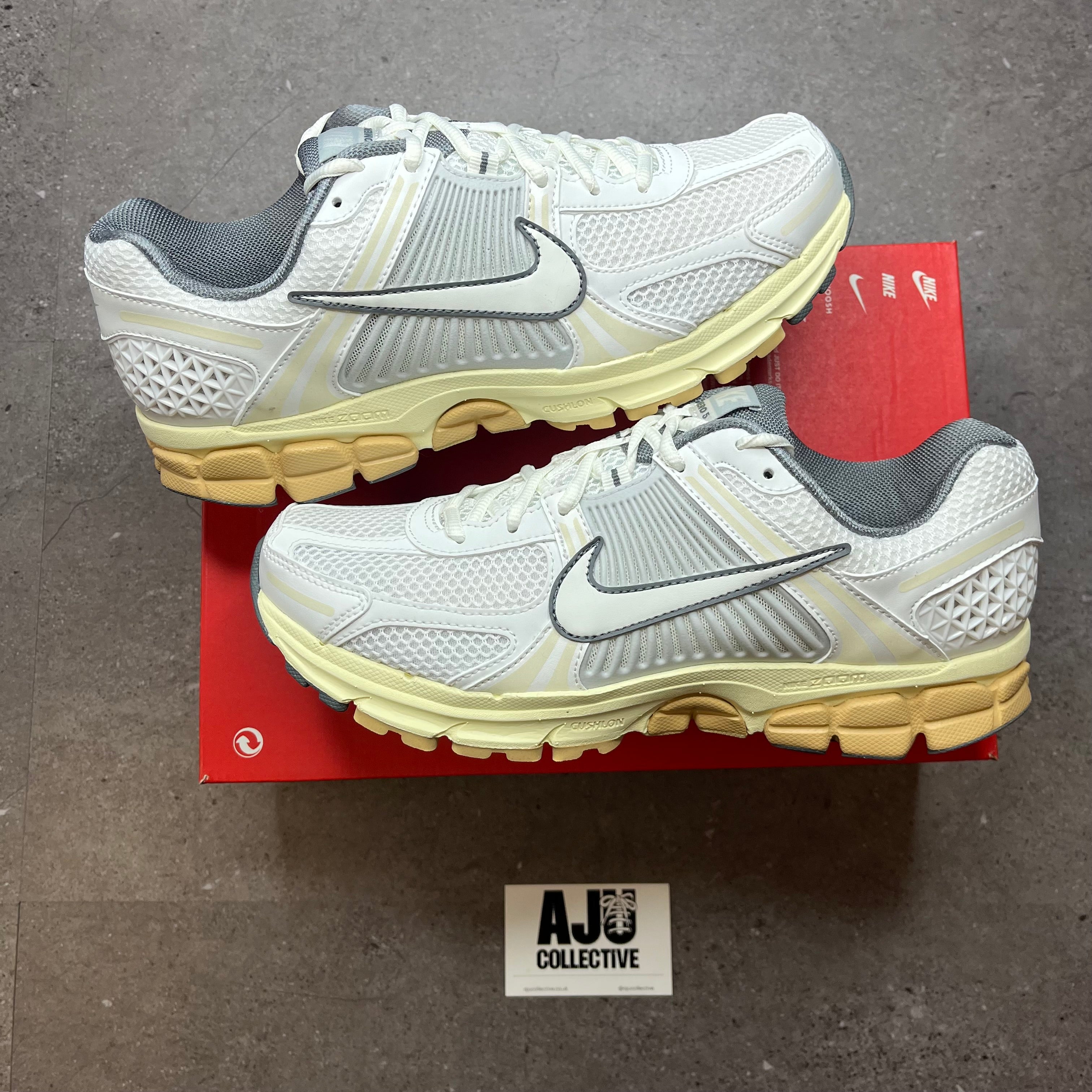 Nike Zoom Vomero 5 Summit White