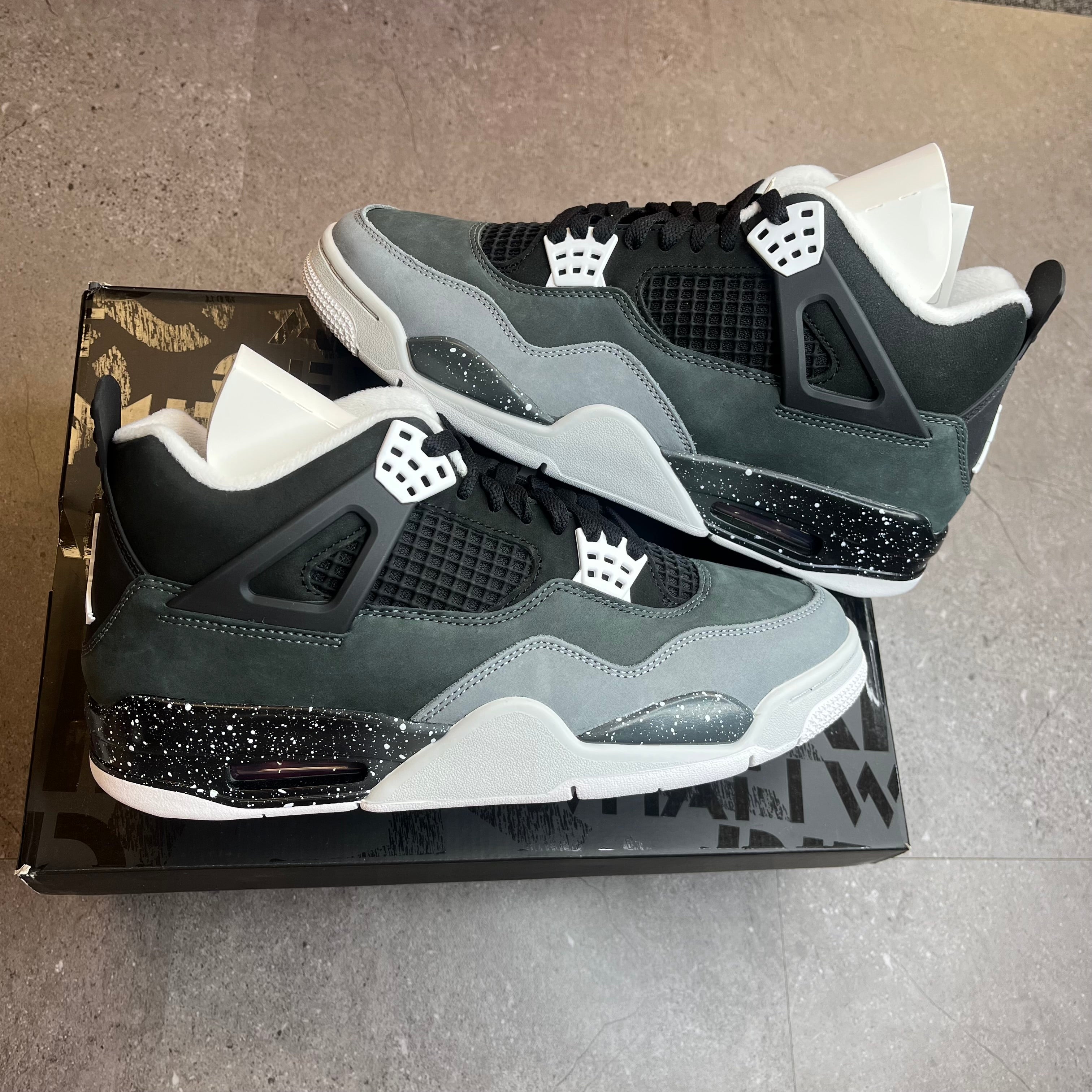 Jordan 4 ‘Fear’