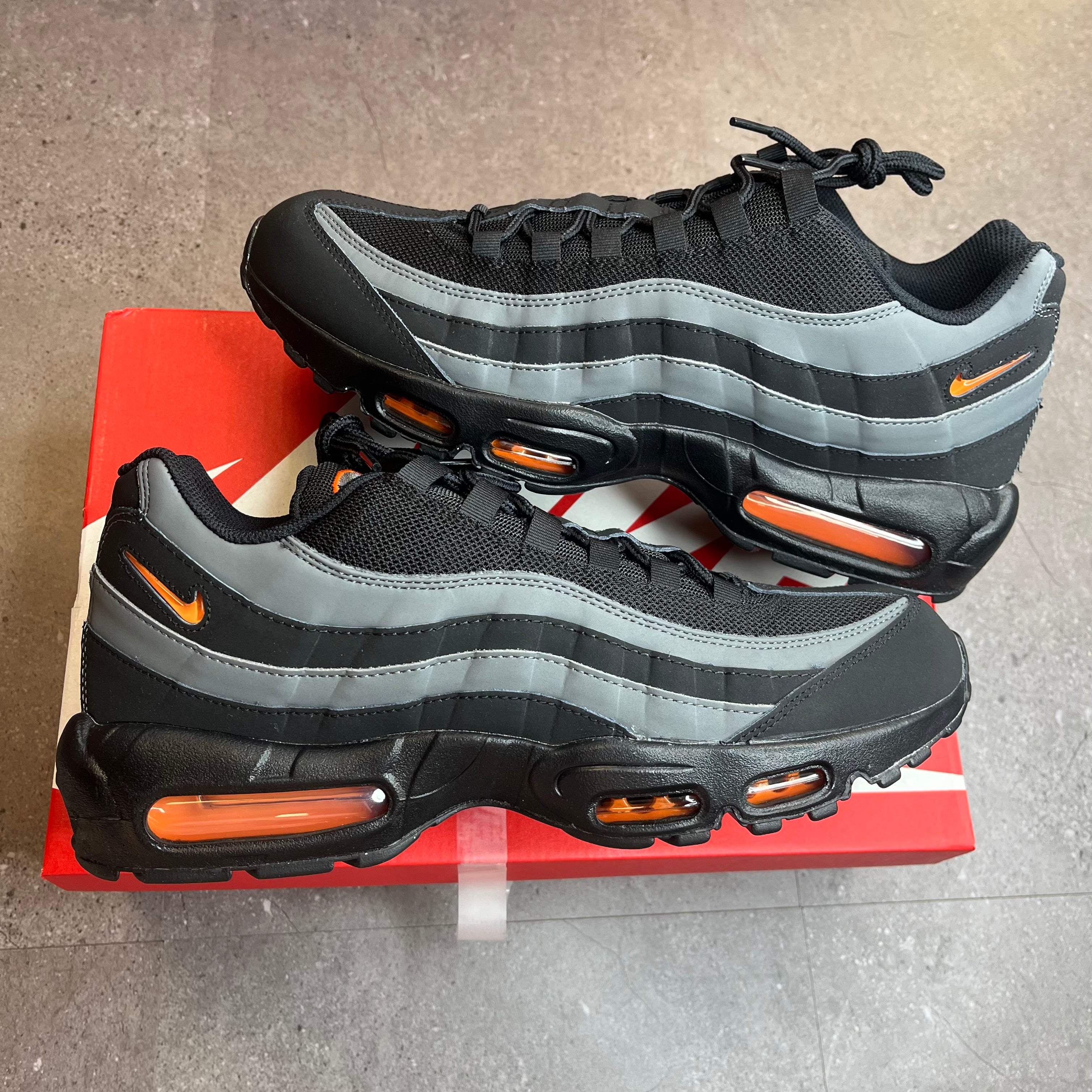 Nike Air Max 95 ‘black safety orange’