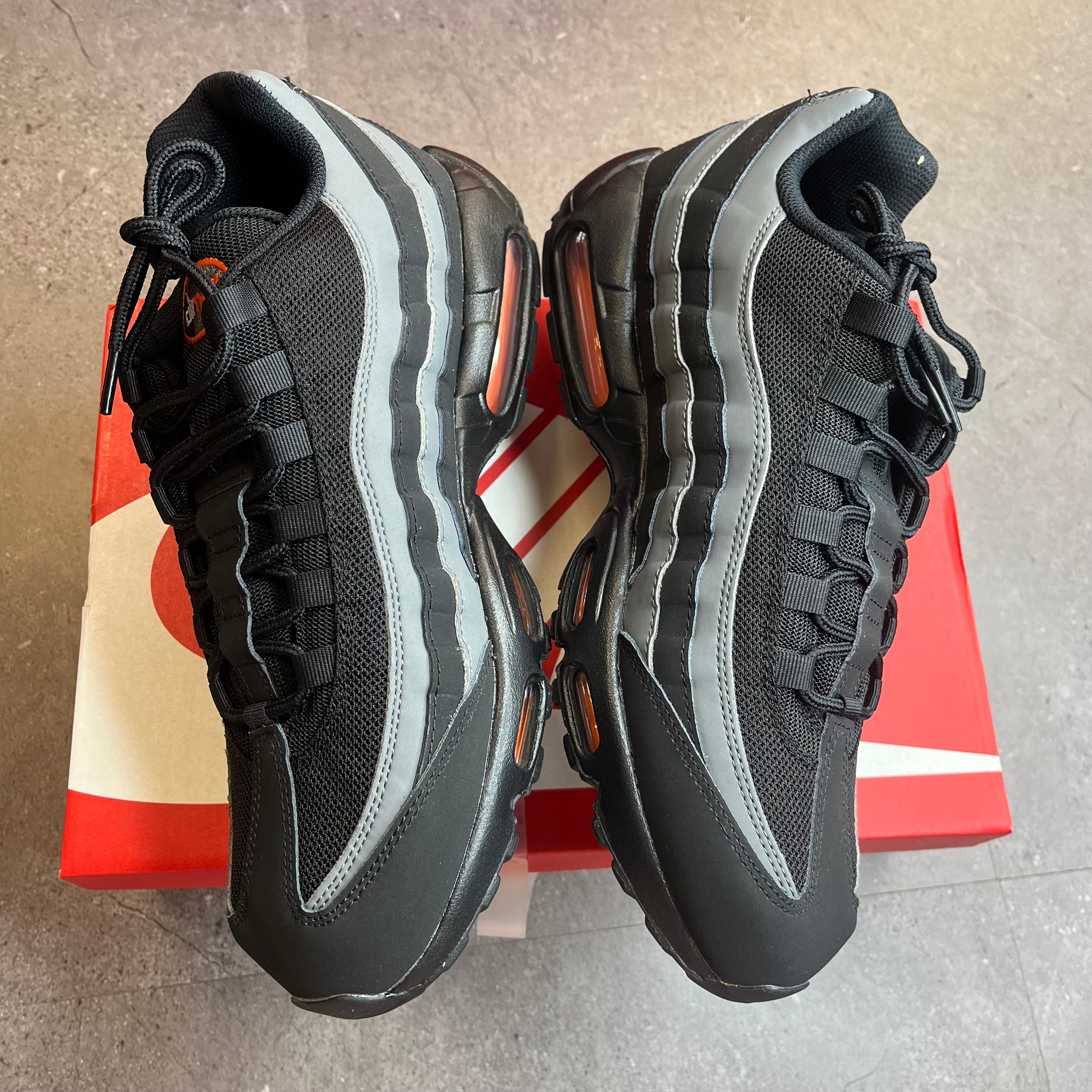 Nike Air Max 95 ‘black safety orange’