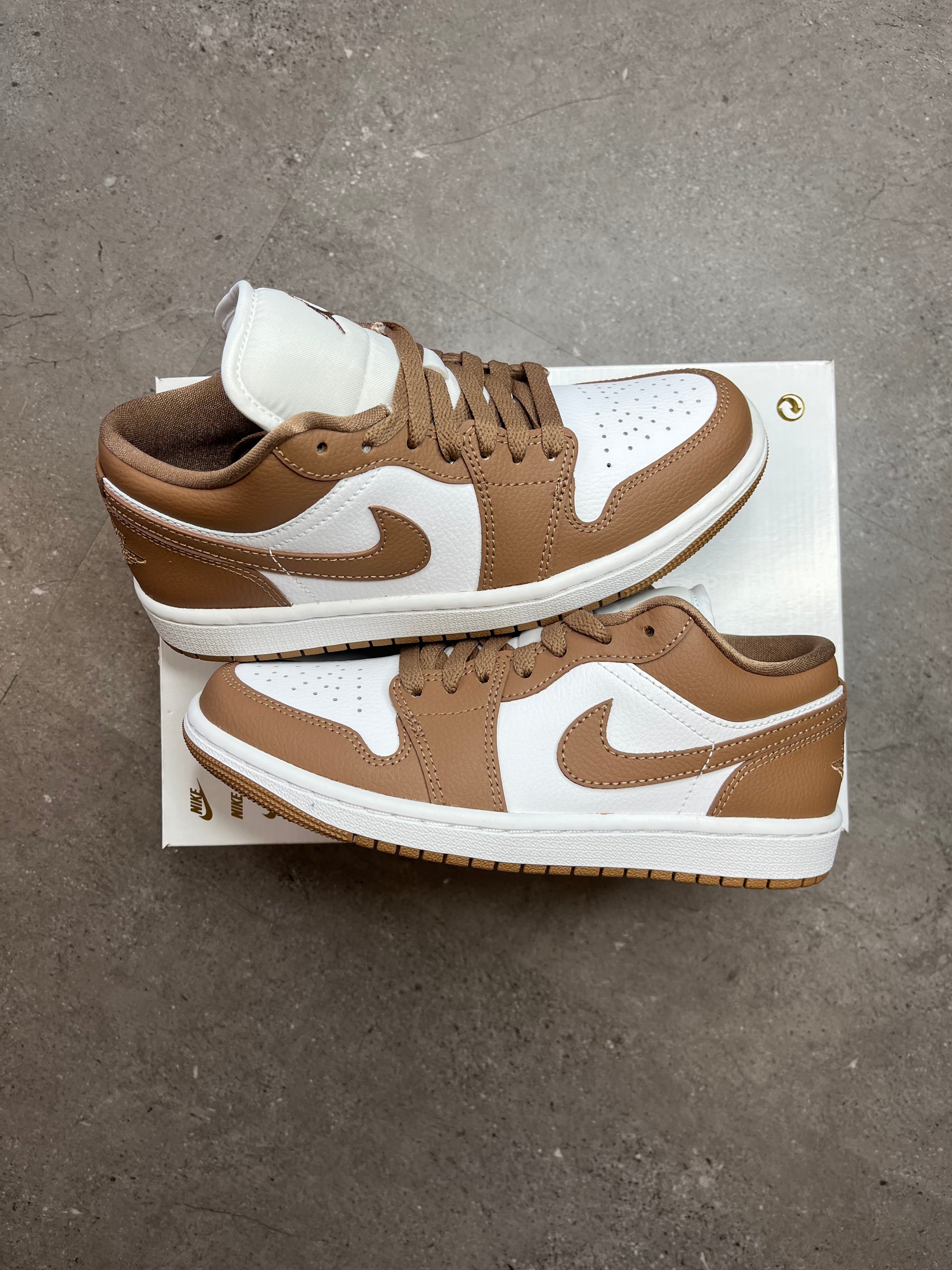 Air Jordan 1 Low Archeo Brown
