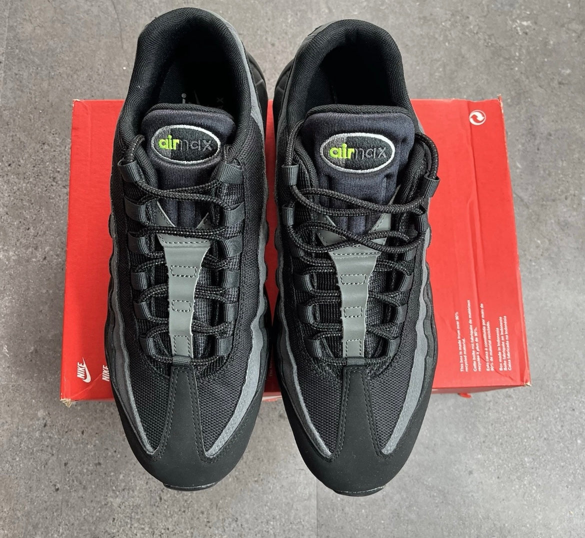 Nike Air Max 95 ‘Black smoke grey volt’