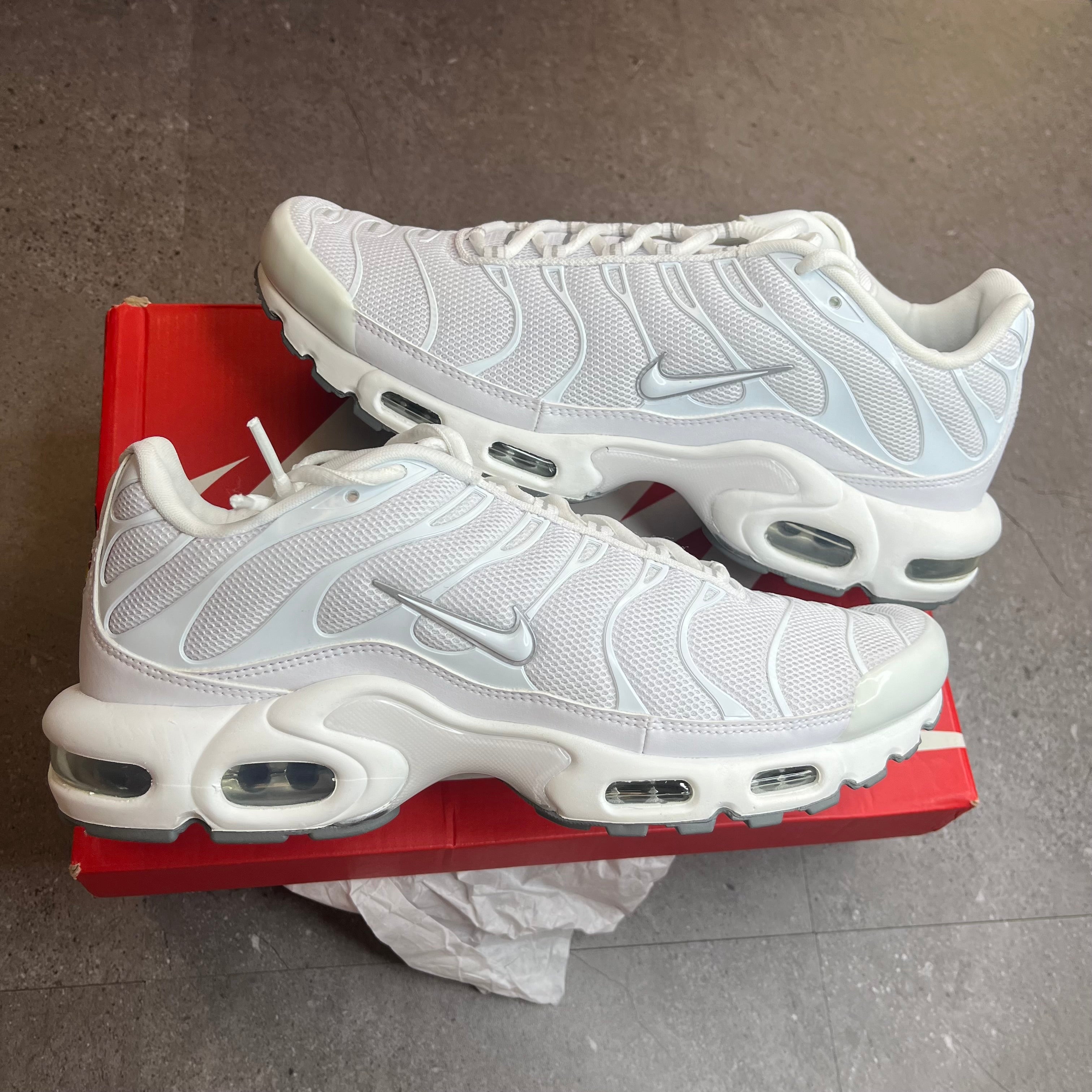 Nike Air Max Plus ‘triple white’