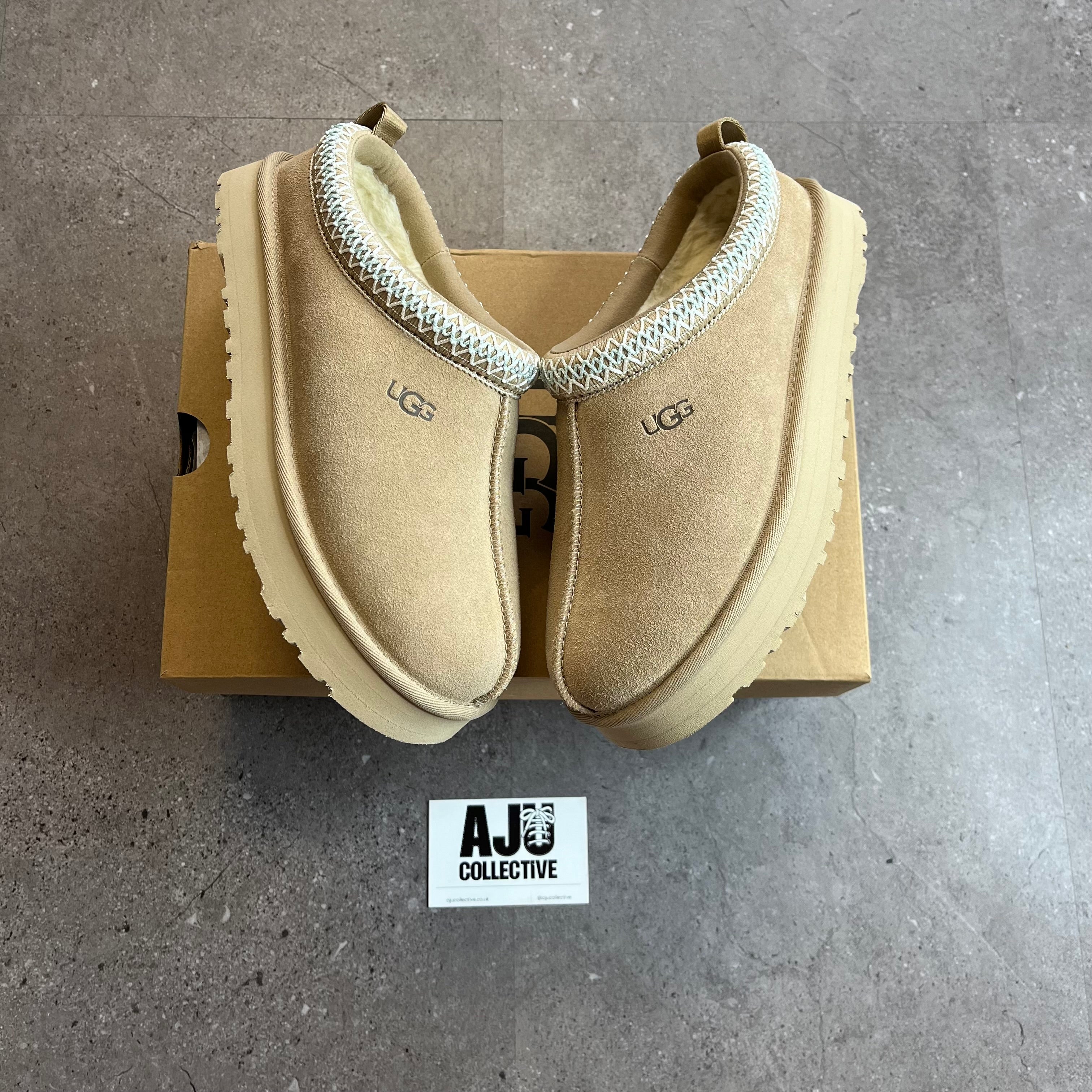 UGG Tazz Sand
