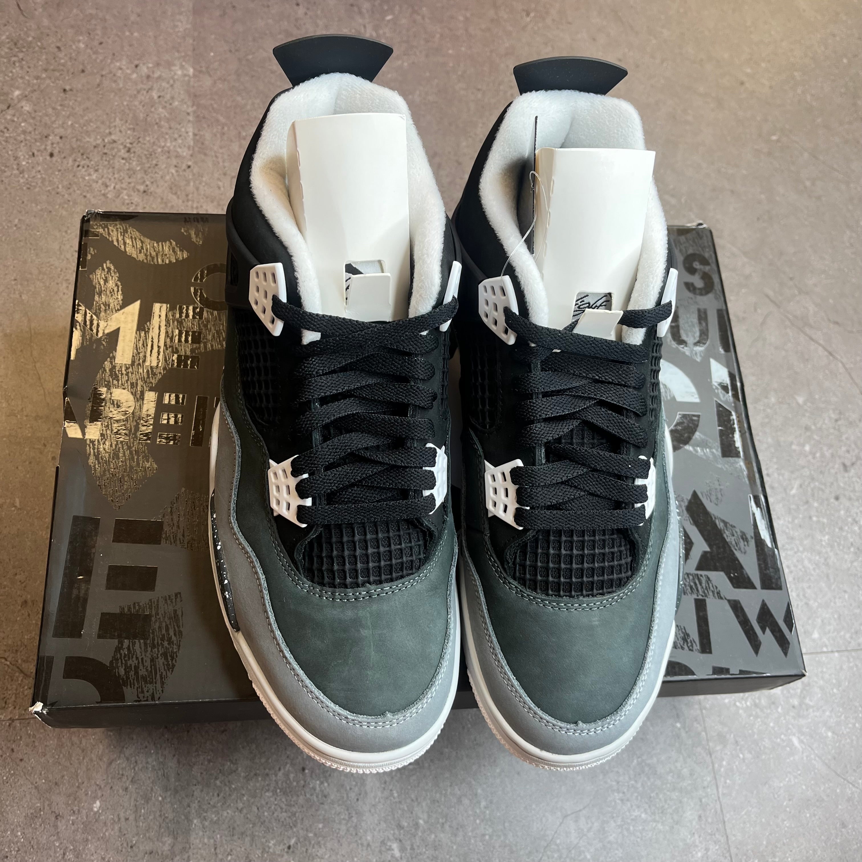 Jordan 4 ‘Fear’