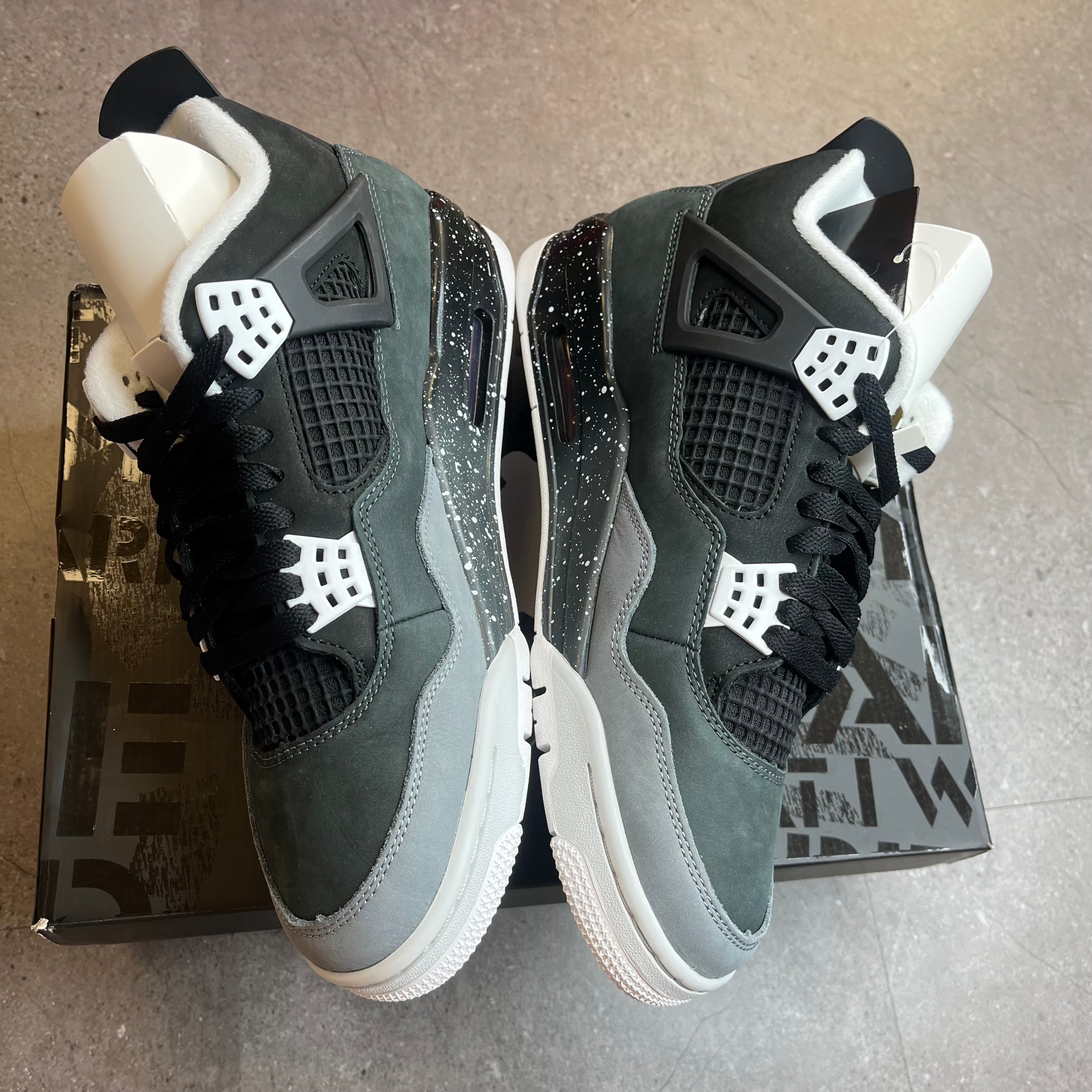 Jordan 4 ‘Fear’