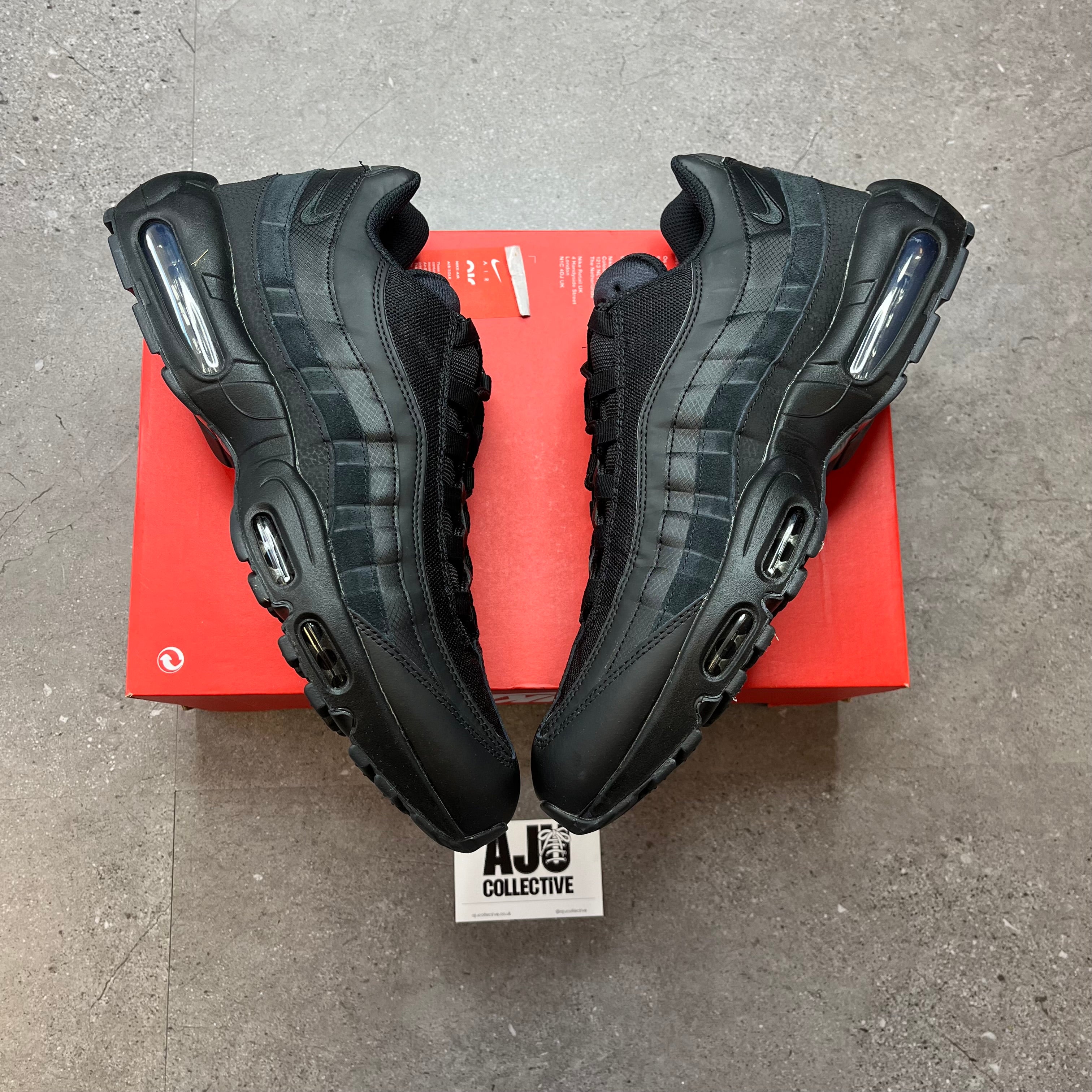 Nike Air Max 95 Triple Black