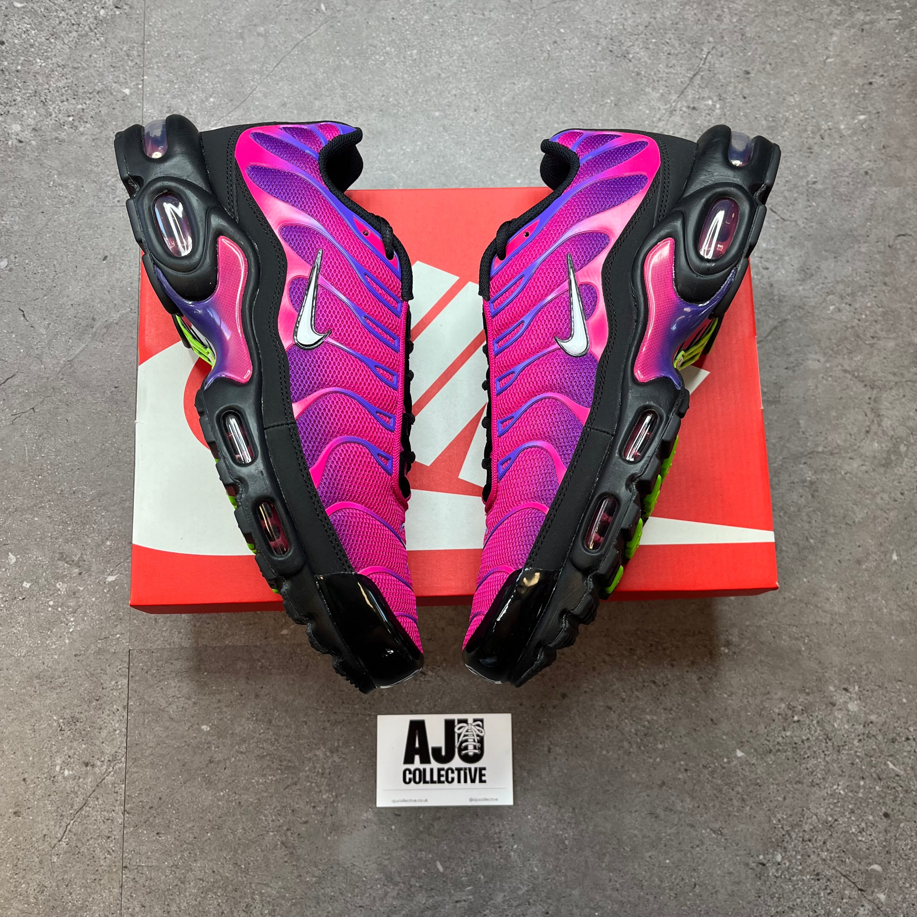 Nike Air Max Plus TN Fireberry