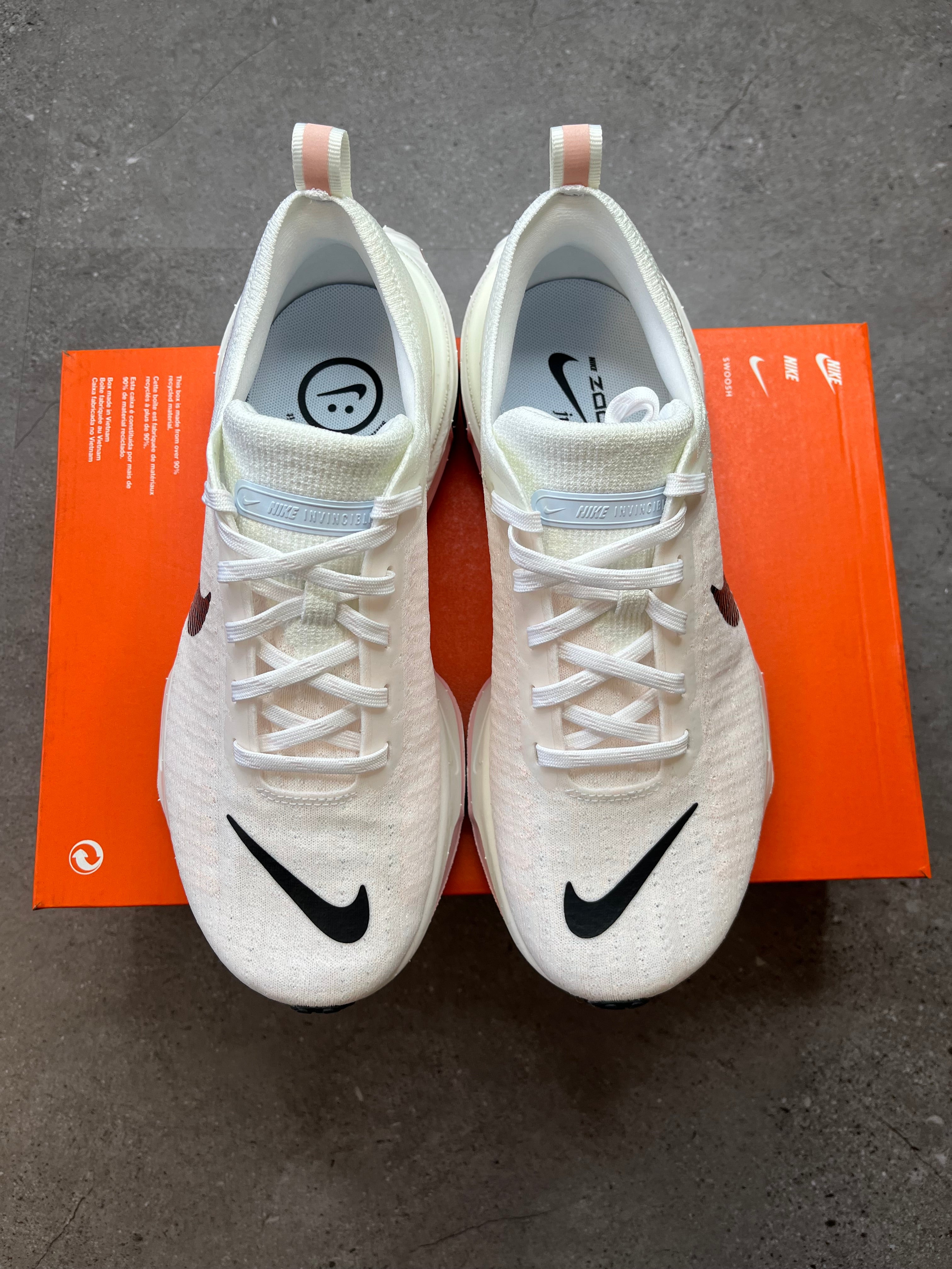 Nike ZoomX Invincible FlyKnit 3 Black Atmosphere