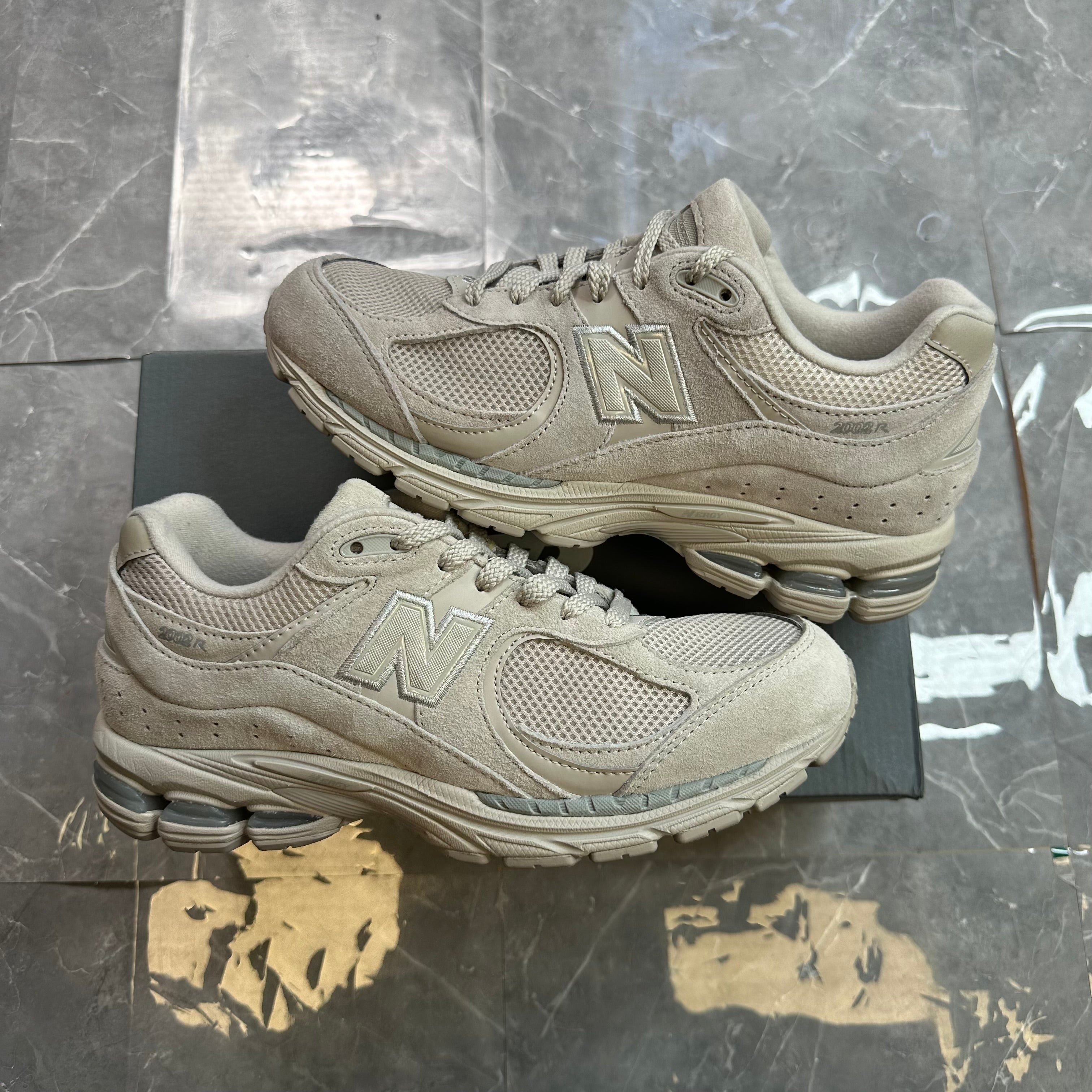 New Balance 2002R Moonrock