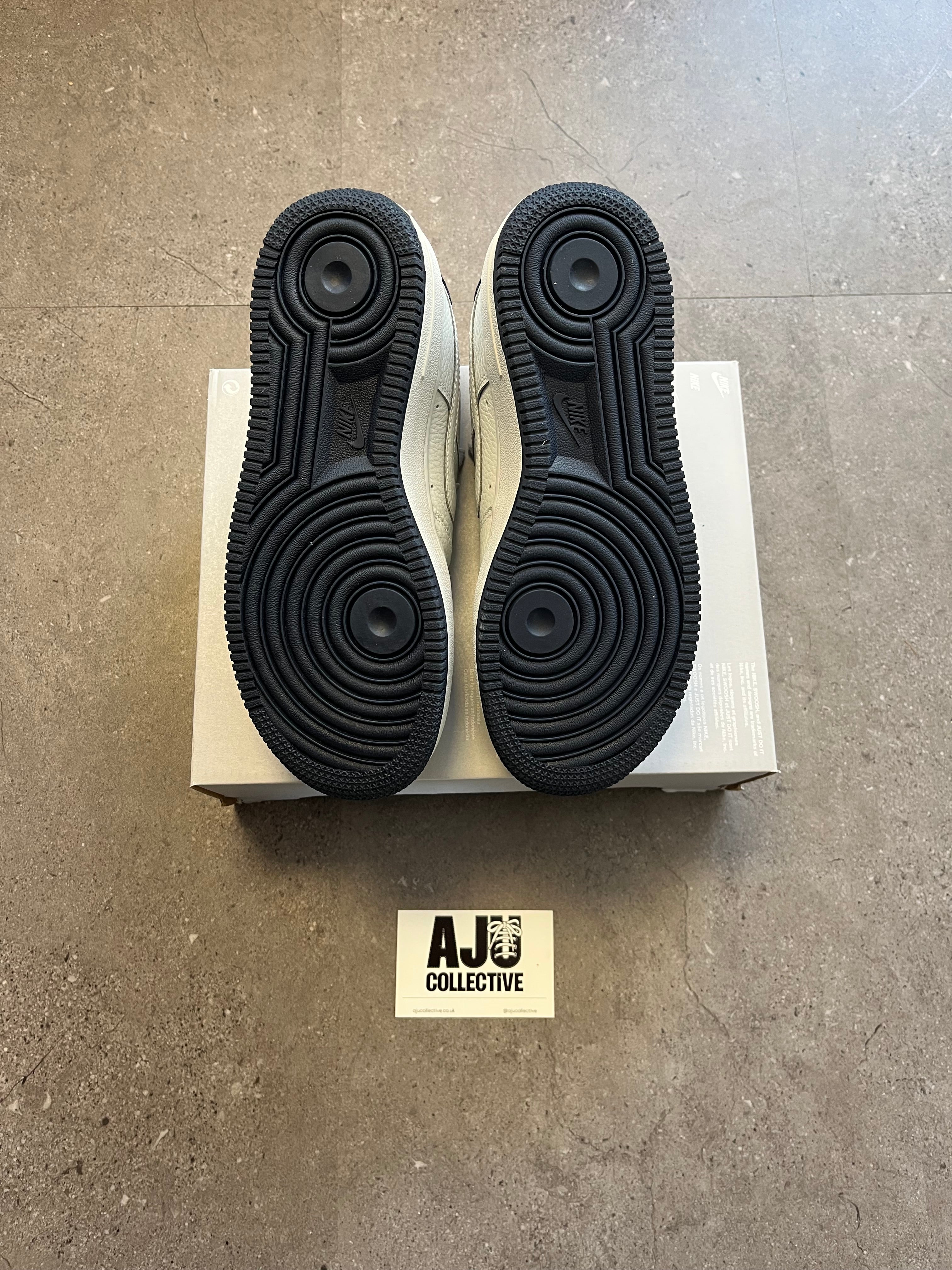 Nike Air Force 1 White Photon Dust