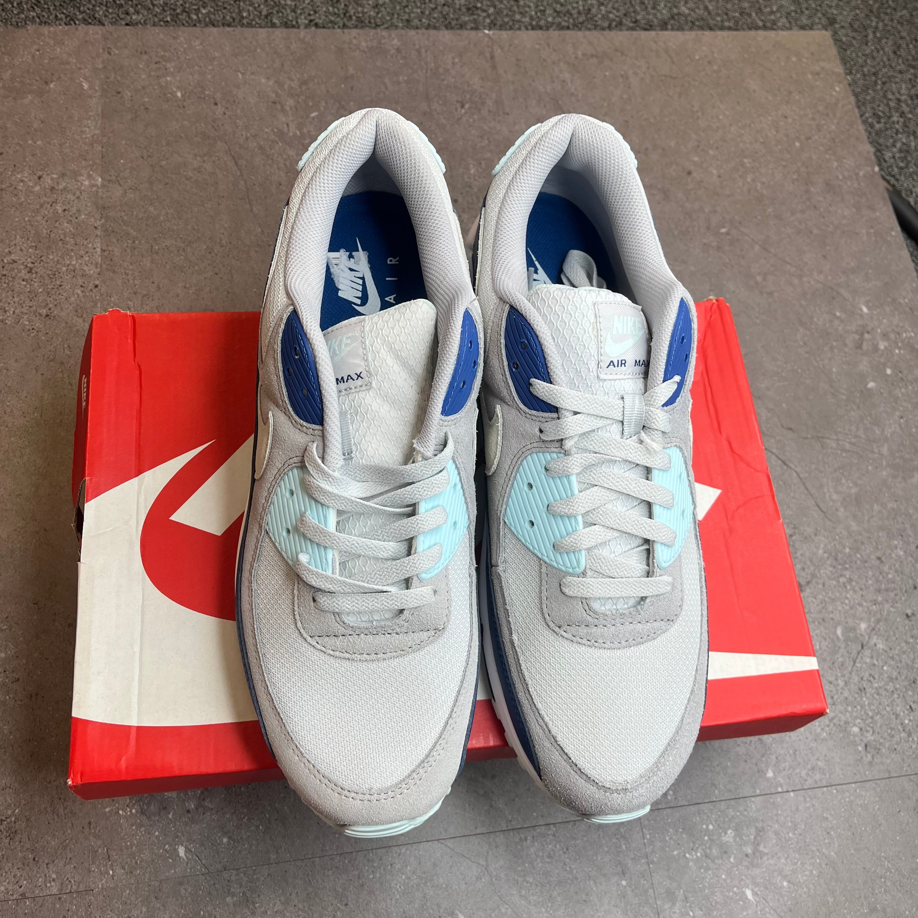 Nike Air Max 90 ‘Pure platinum baby blue’