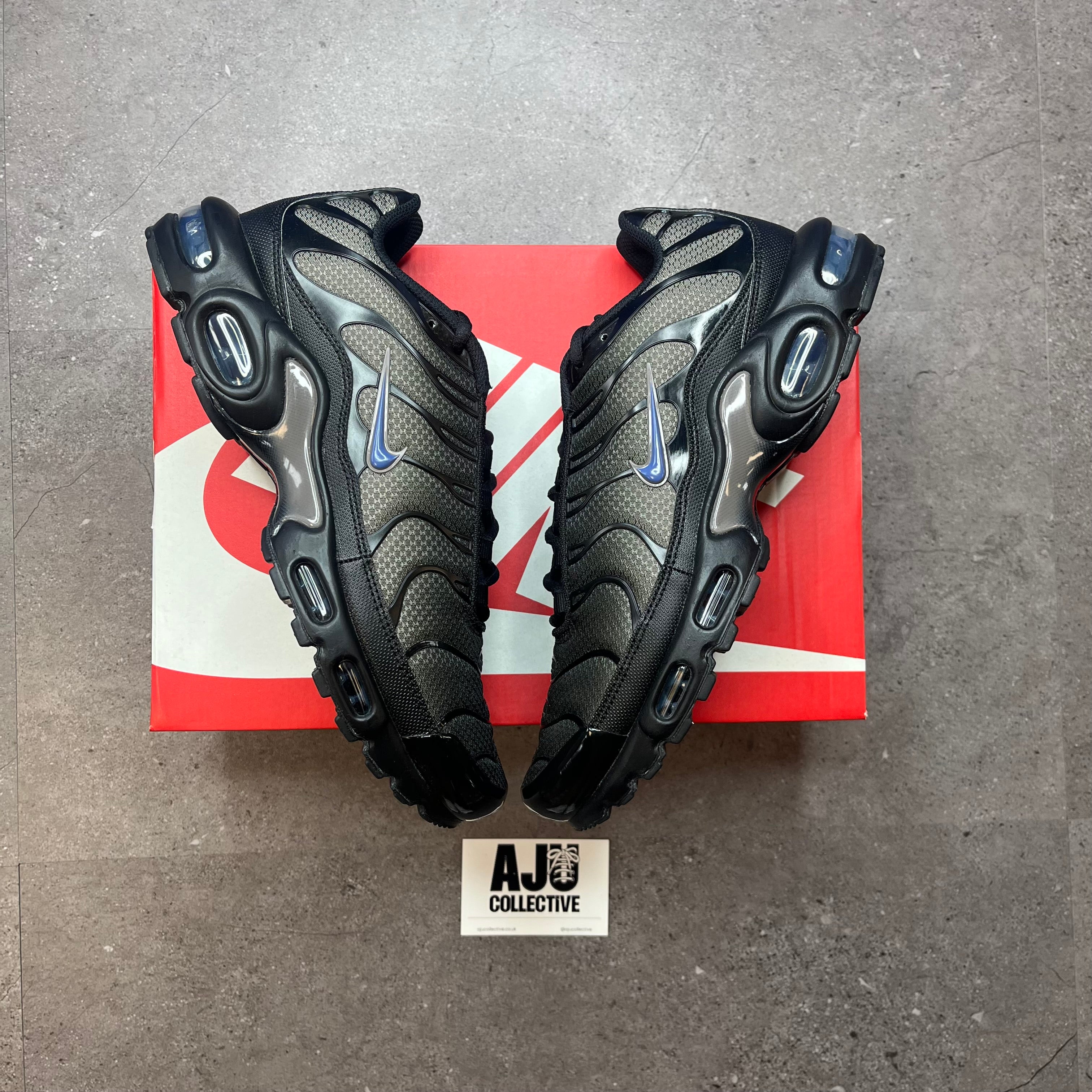 Nike Air Max Plus TN Black Diffused Blue