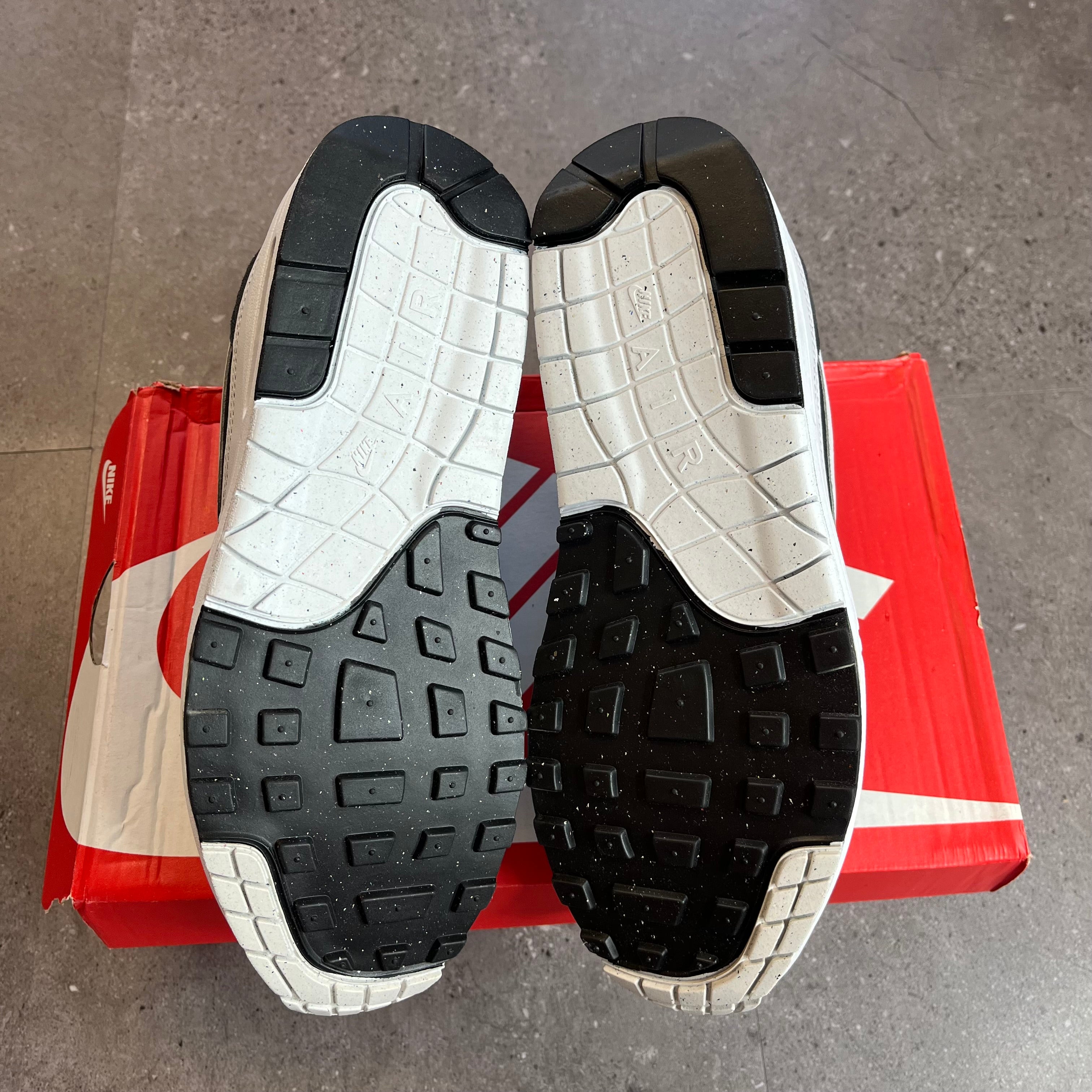 Nike Air Max 1 Off Noir Vast Grey