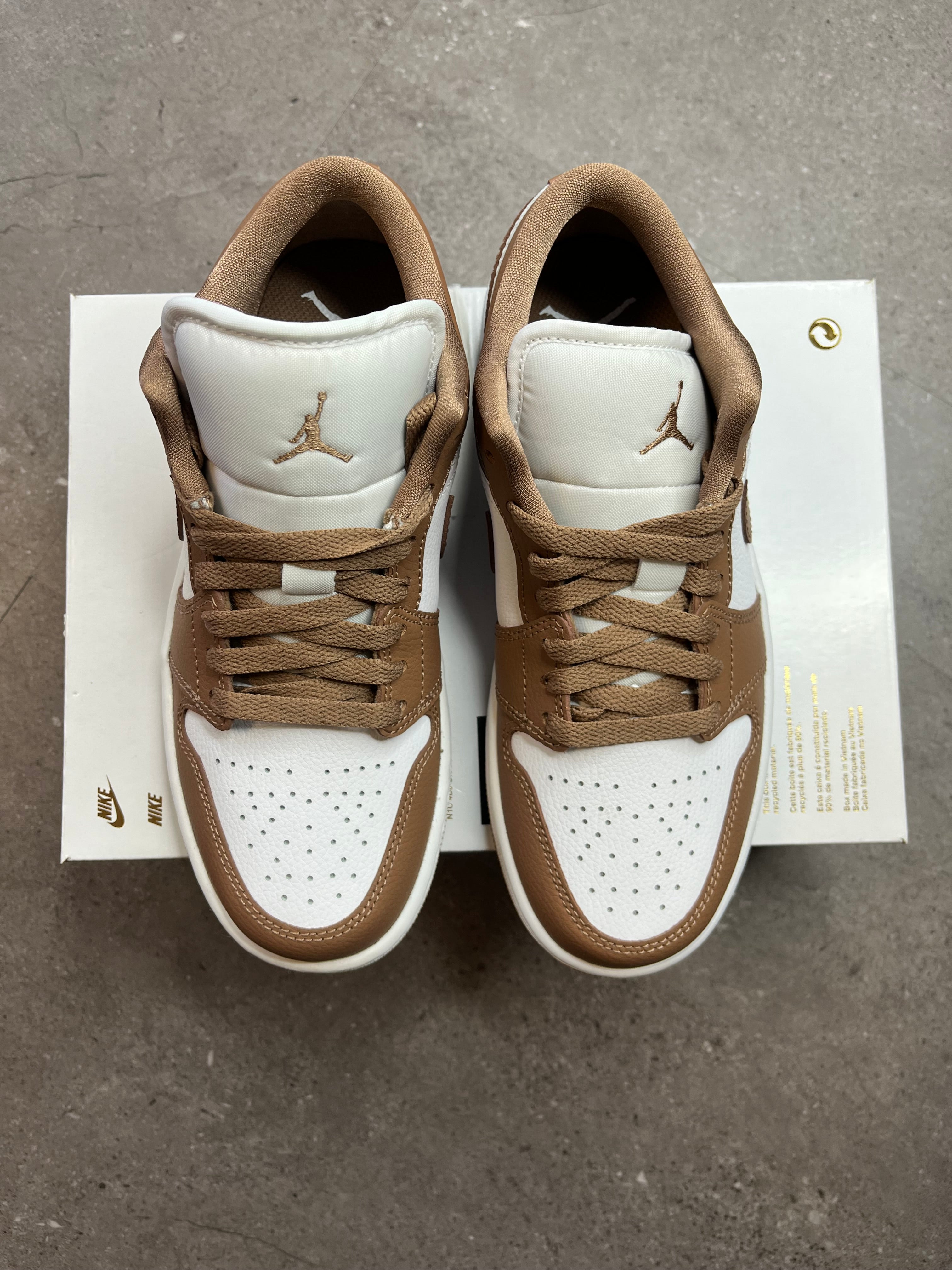 Air Jordan 1 Low Archeo Brown