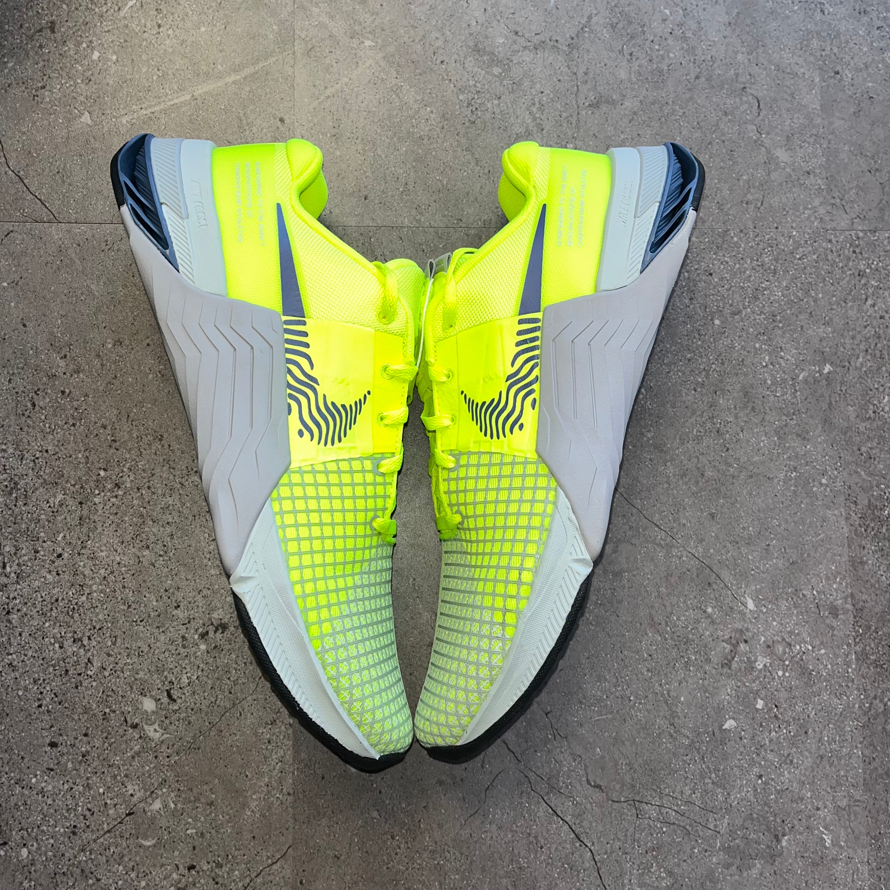 Nike Metcon 8 Volt Fused Blue