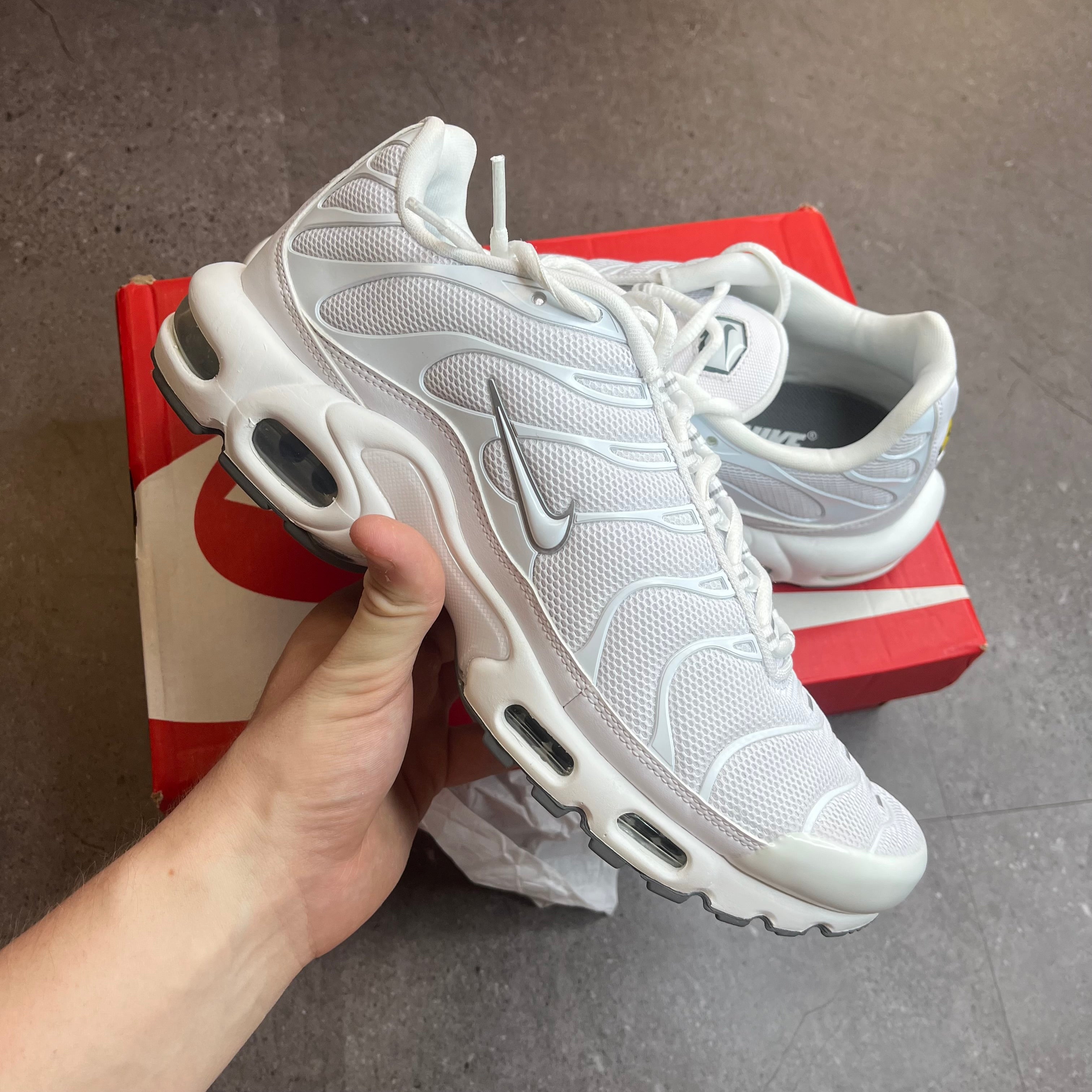 Nike Air Max Plus ‘triple white’