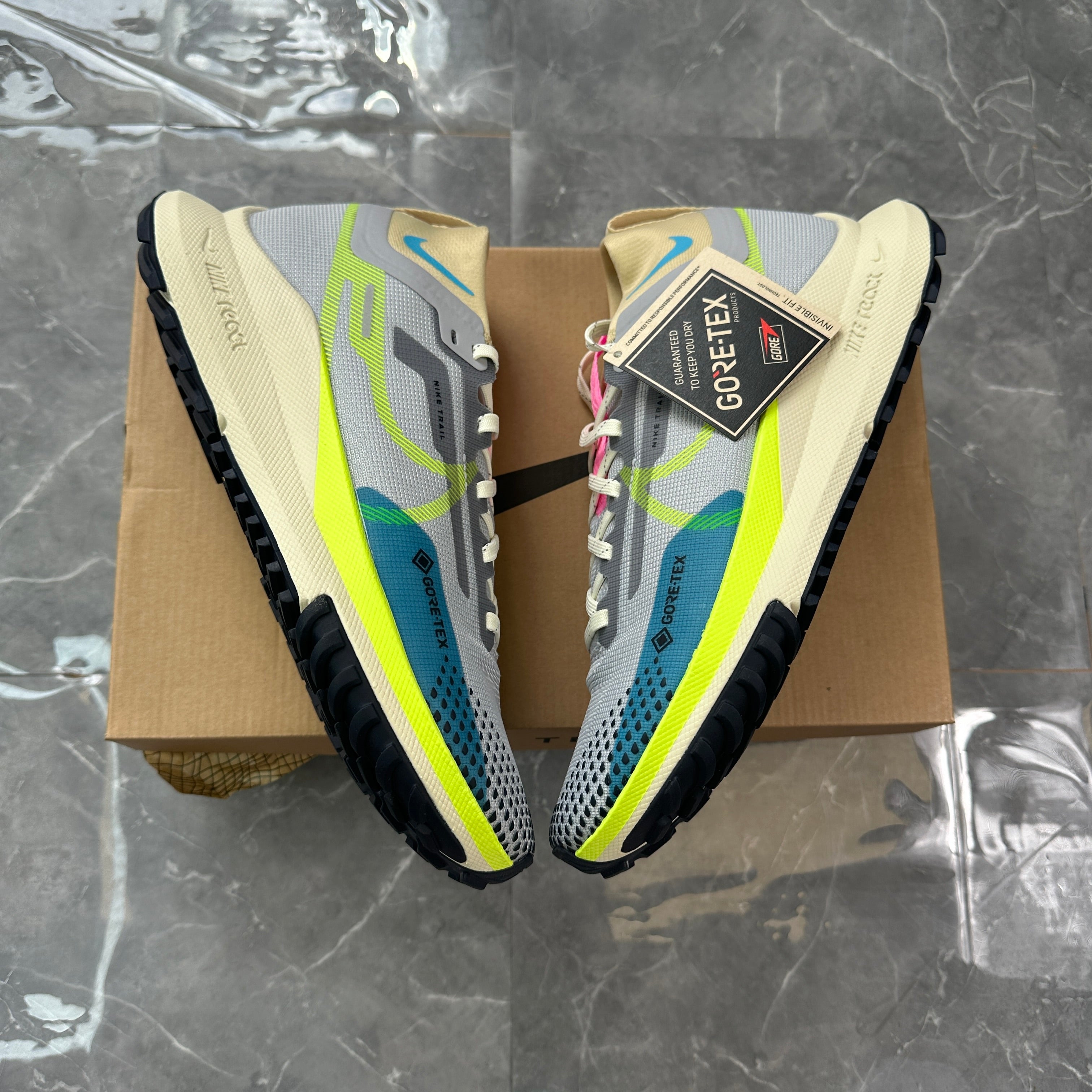 Nike Wmns React Pegasus Trail 4 GORE-TEX 'Wolf Grey Volt'