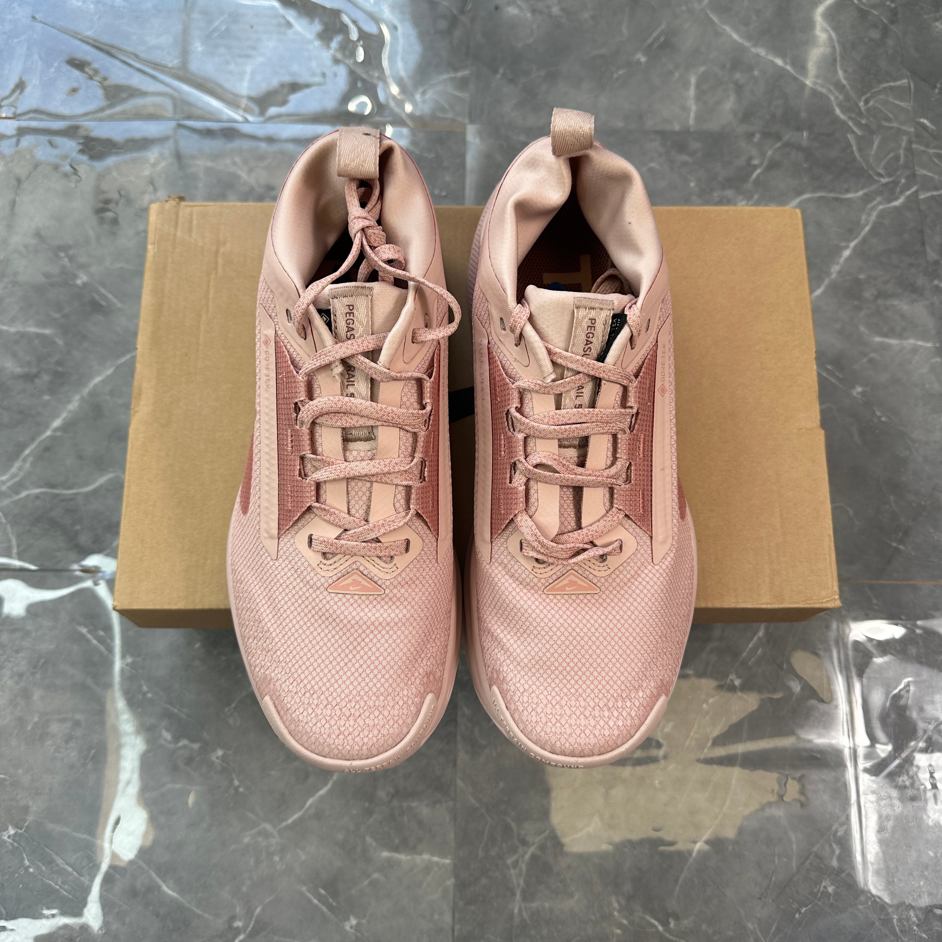 Nike Wmns Pegasus Trail 5 GORE-TEX 'Pink Oxford'