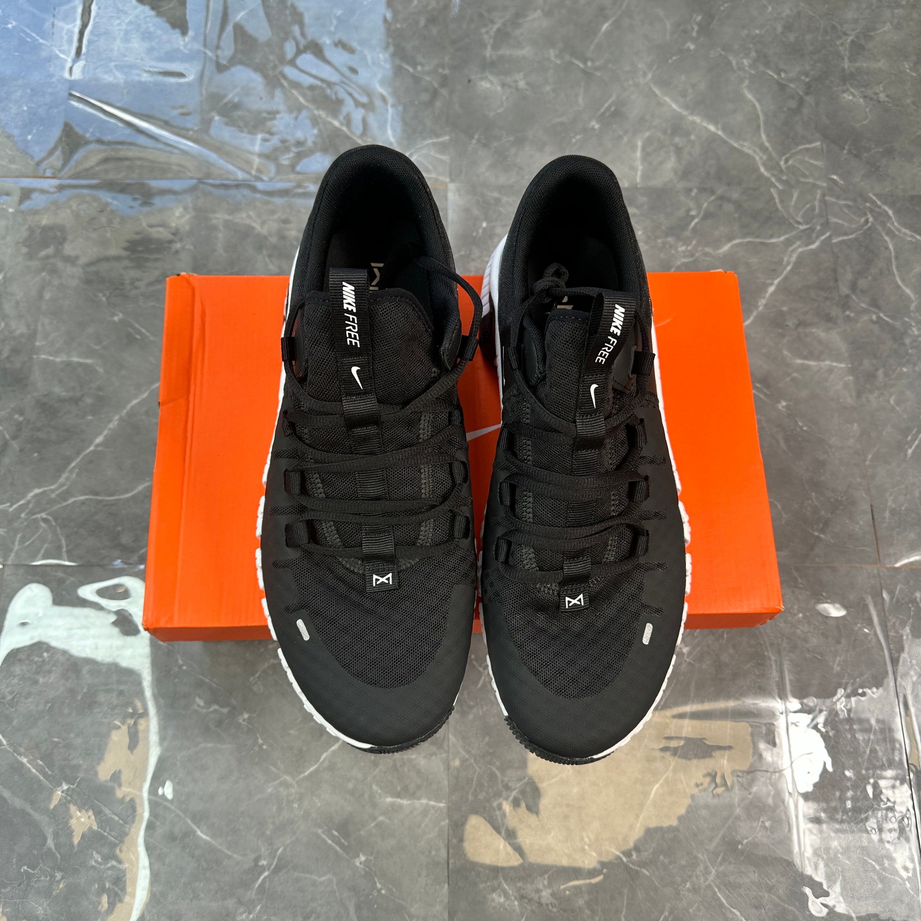Nike Free Metcon 5 'Black White'