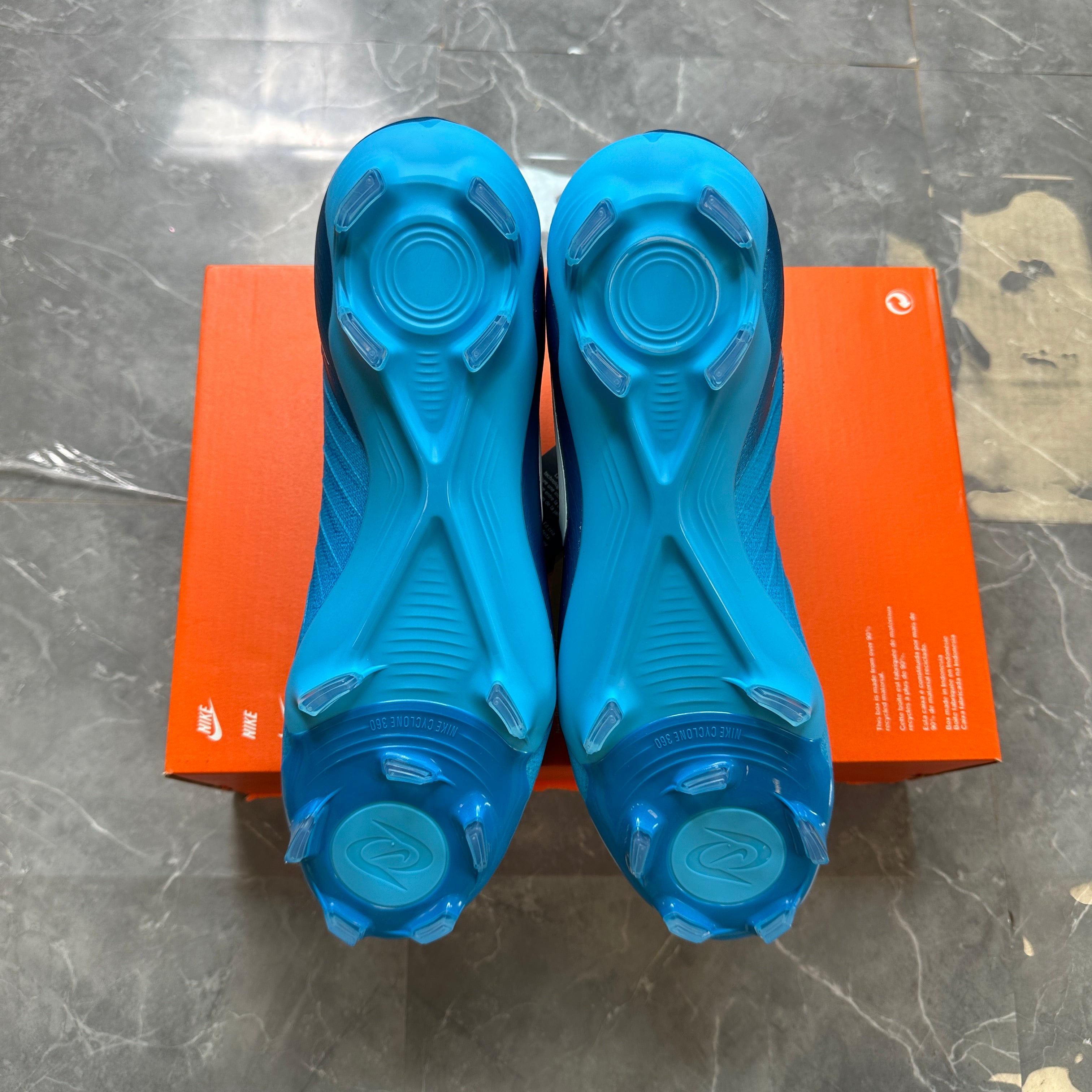 Nike Phantom Luna II Pro FG Blue Fury