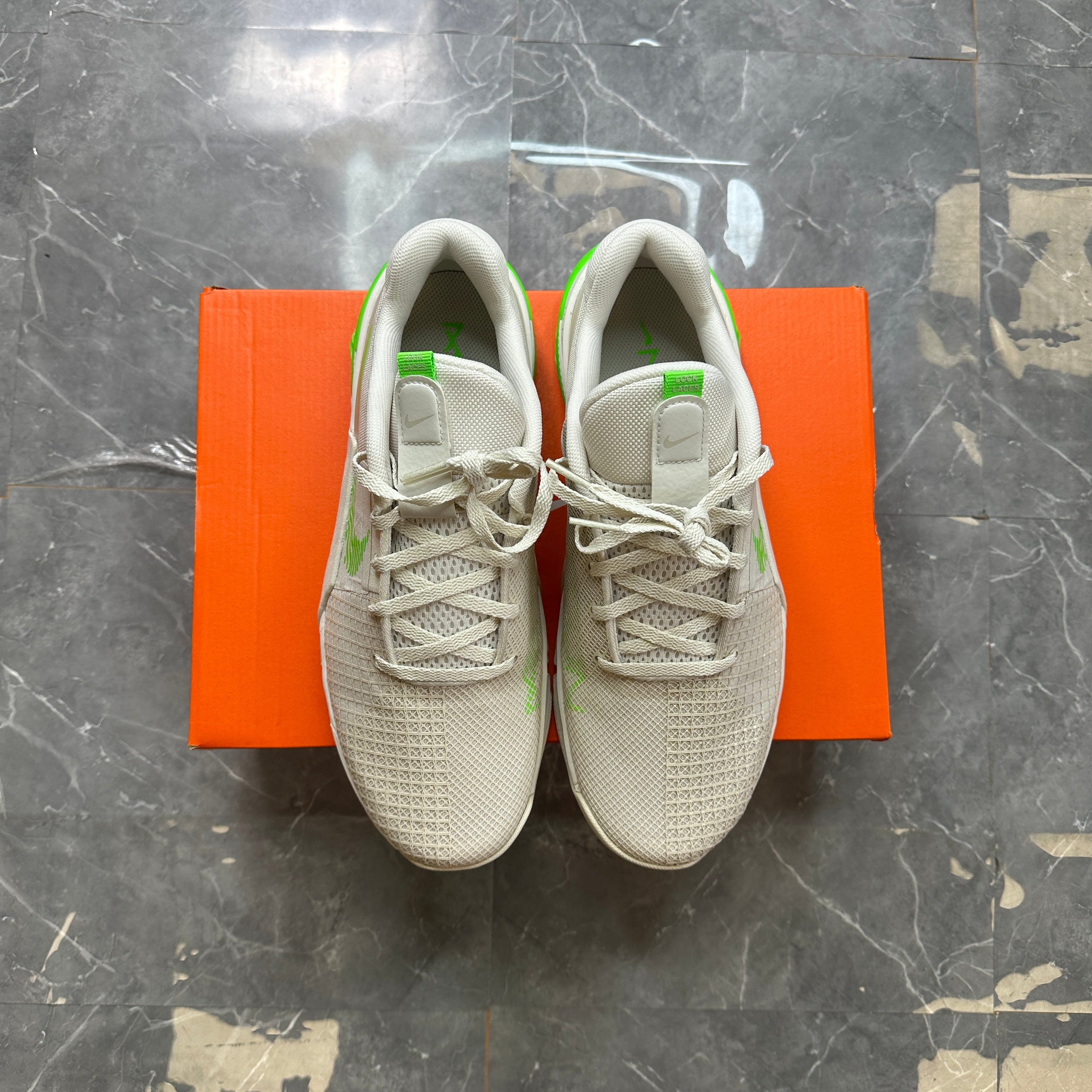 Nike Metcon 8 Phantom Green Strike