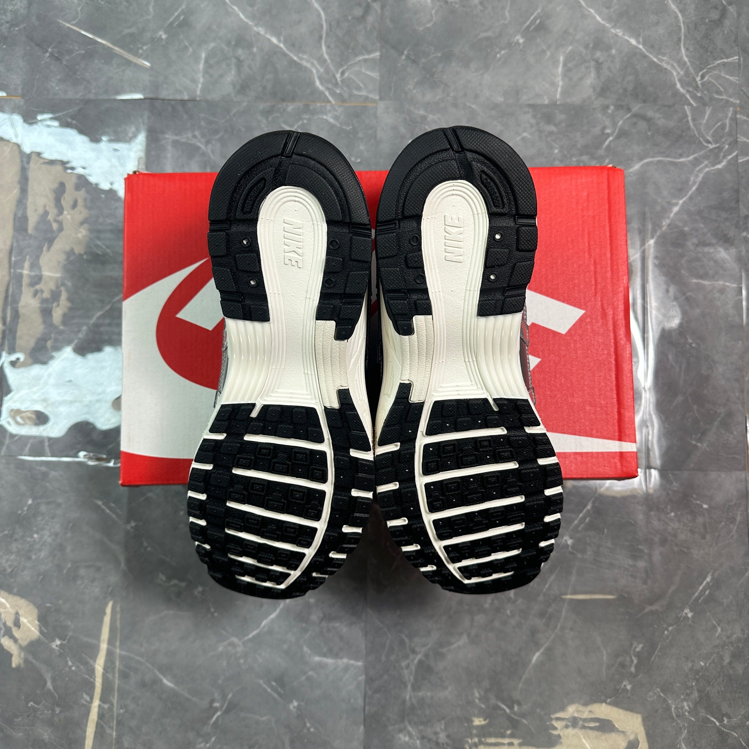 Nike P-6000 'Metallic Silver'