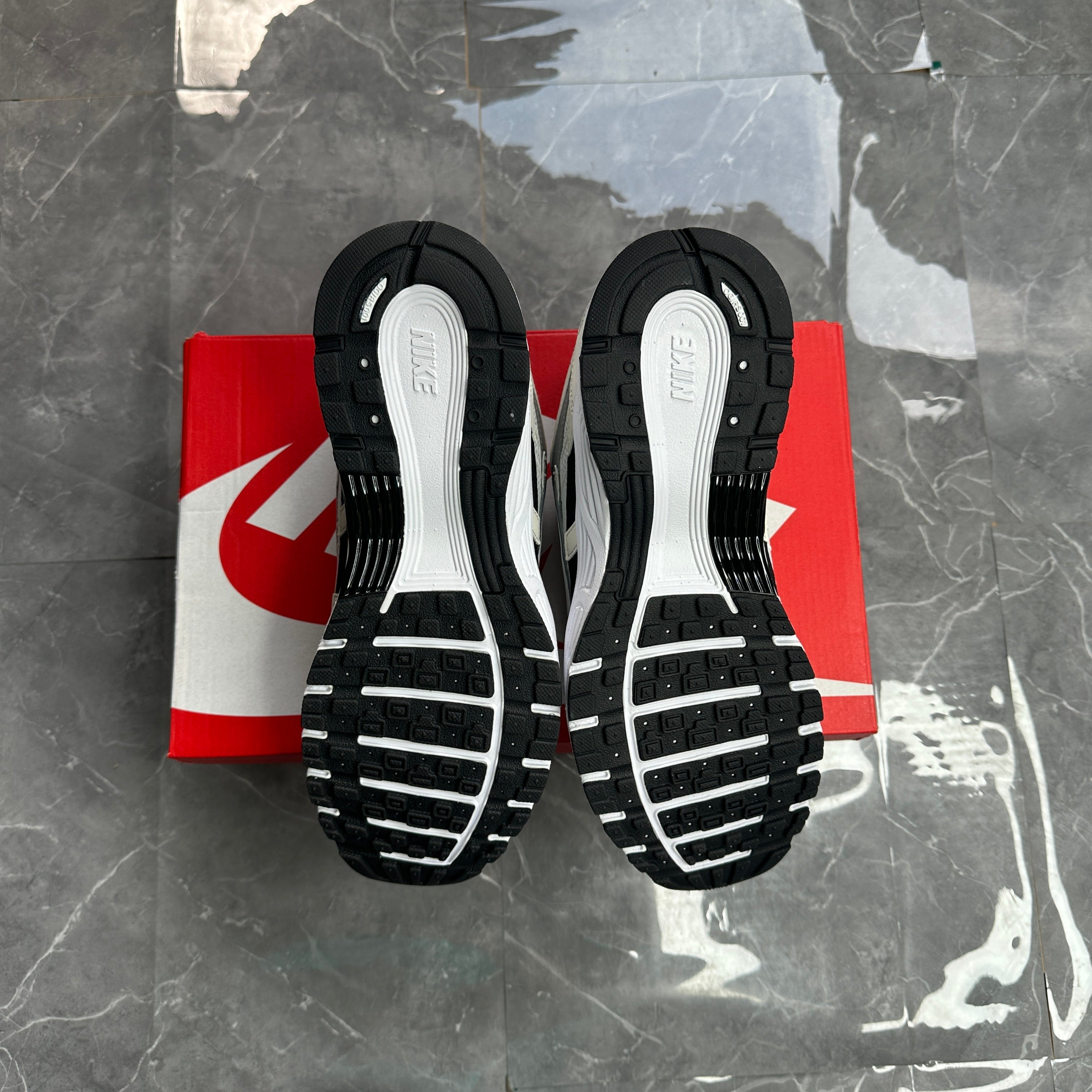 Nike P-6000 Sail Wolf Grey